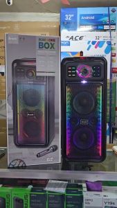 BTS-2247 Portability Wireless Bluetooth Speaker 3000mah with microphone Karaoke speaker