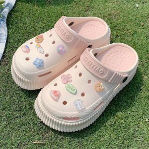 [Free Shipping] Vintage Closed-Toe Clogs For Women 2025 Spring/Summer New Thick-Soled Height-Increasing Sandals Two-Tone Shoes