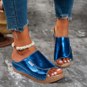 2025 Summer New WomenS Thick-Soled Slippers Large Size Wide Strap Open-Toe Slippers