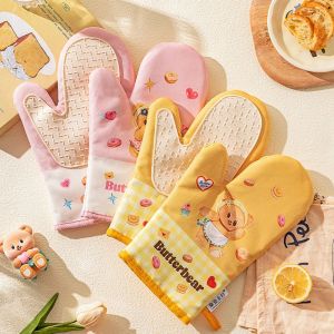 YYLINGX Butter Bear Microwave Gloves Thickened Anti-scald Oven Gloves Cute Cartoon Oven Mitts Kitchen Tools