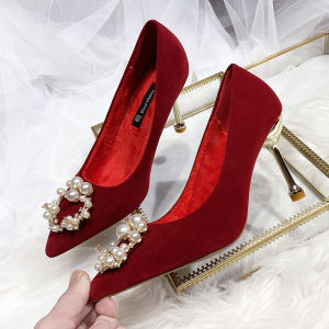 LJรองเท้าแต่งงานใส่กับชุดซิ่วเหอสไตล์จีนรองเท้าส้นสูงสีไวน์แดงแบบใหม่ฤดูหนาวปี2024รองเท้าเจ้าสาวใส่ในงานแต่งงานสำหรับผู้หญิงรองเท้าสีแดงประดับพลอยเทียม