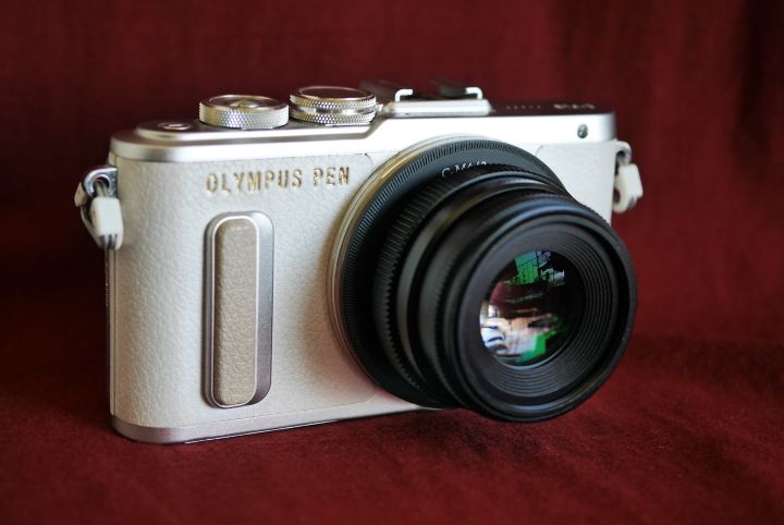 Olympus Pen E-PL8 Brown w/14-42mm 40-150mm Lens From Japan [Near