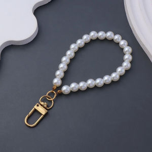 ManilaGo Imitation Pearl Chains Keychains Luxury Tag Keyrings Earphone Friend Gifts Souvenir Jewelry
