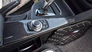 Cornerr For BMW 3 Series GT F30 F34 M3 M4 F80 F82 Real Carbon Fiber Car Central Control Multimedia Panel Frame Decoration Cover LHD/RHD 5T9N4
