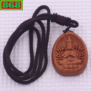 Mặt dây chuyền Phật Thiên thủ thiên nhãn gỗ đào 3.2 x 5 cm kèm vòng cổ dây dù Phật bản mệnh