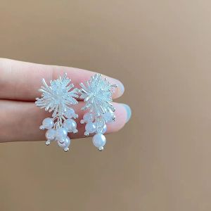 Fashionable Ring Gift 银色烟花珍珠吊坠耳环女独特漂亮耳钉 新款轻奢小众高级感耳饰