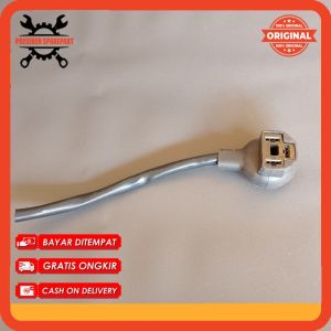 soket fiting piting lampu depan H4 universal motor mobil original