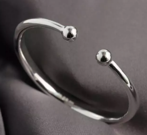 COD Gelang Monel // Gelang Monel Titanium Asli // Cocok Untuk Anak-anak Pria dan Wanita Bisa COD // GELANG MONEL // GELANG MONEL TITANIUM ASLI // COCOK UNTUK ANAK ANAK PRIA DAN WANITA BISA COD- Starlaa.id