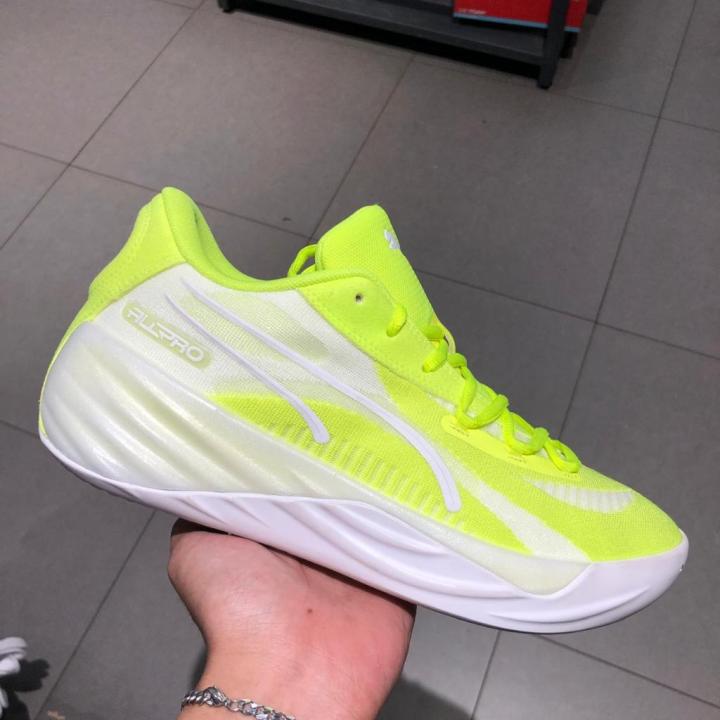 Puma Sepatu Olahraga Basket All-Pro Nitro Lime Squeeze- White