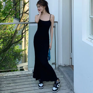 LHSunday HOT เดรสยาวรัดรูปสายฝอ สายสปาเก็ตตี้ สีพื้นเรียบๆ ใส่เที่ยว ใส่ปาร์ตี้ เนื้อผ้านิ่ม ดีไซน์สวยเรียบหรู เก็บทรง เข้ารูป คอลเลคชั่นนี้สาวๆ ต้องมีติดตู้ไว้เลยนะ