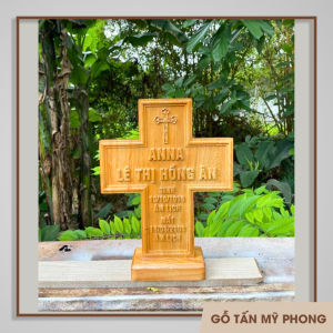 Thập Tự Giá chân đế gỗ tự nhiên chạm khắc theo yêu cầu Gỗ Thánh Giá Tượng Công Giáo Kito Jesus