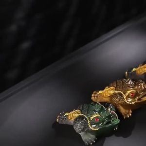 【Ship in 24H】变色茶宠摆件变色大号金蟾蜍貔貅荔枝茶玩精品茶具茶桌配件 Color-changing tea favor ornament color-changing large golden toad Pixi bravery Lychee tea play boutique tea set tea table