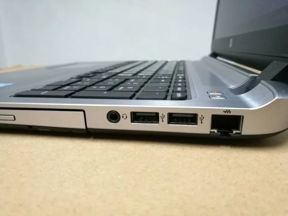 โน๊ตบุ๊คมือสอง HP Probook 450 G3 Celeron 3855U 1.60GHz(RAM:4gb/HDD