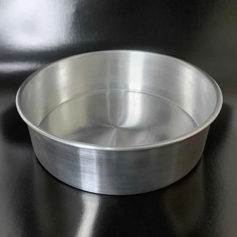 Circle clearance baking pan