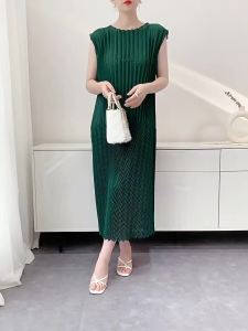 L-1154F #   Summer Small Sleeve Special  Age-Reducing Dress Handmade Pleated Paper Model Women One Size (45-75kg)