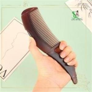 Lược Thông Minh 2in1 Chải Tóc Mượt Mà Đẩy Sạch Gàu Gỡ Rối Êm Massage Cổ Vai Gáy Thư Giãn