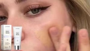 OUHOE Skin BB Day Cream: A Natural and Lightweight Formula for Hydrated Shiny Skin