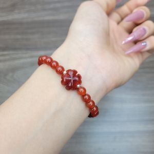 Q849 Vòng Ngọc Agate Đỏ 8li mix Cỏ 4 lá Ngọc Huyết bi bạc Hỏa và Thổ - Phong Thuỷ TUDO P