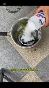 Huihuang Powerful Drain Cleaner dissolves sewer blockages