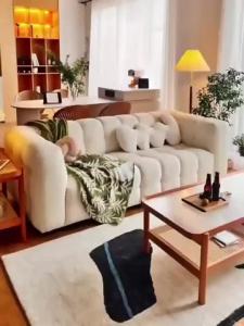 Cream Style Sofa Fabric Lazy Sofa Minimalist French Sofa Chair Living Room Nordic Sofa Lamb Wool Recliner Sofa