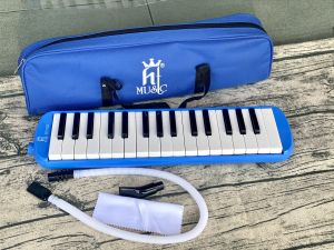 Kèn phím melodica HT music HT-32K màu xanh dương 32 phím có túi đựng kèn phím lớp 6 Duy Guitar Store còn gọi là kèn phím melodion Pianica