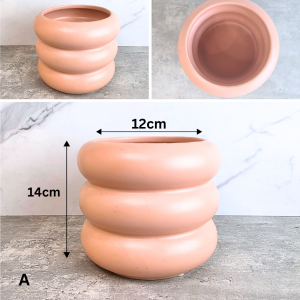The Leaferie Sissi Flowerpot . flowerpots . flower pot . plant pots . planter . planters