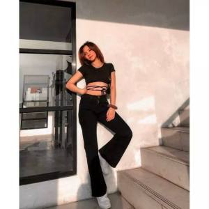 Highwaist Cutbray Jeans Wanita kekinian