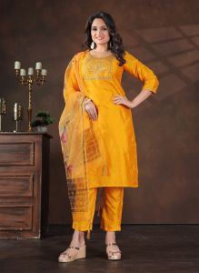 Womens Silk Dupatta Kurti Pant Dupatta Set Embroidered Kurti
