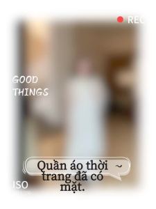 Đầm nữ mùa hè 2026 thiết kế thêu nhiều lớp vạt áo không đều