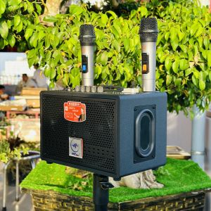MỚI 2024-Loa Xách Tay J4 - Loa Karaoke Cao Cấp Giá Rẻ Loa 2 Đường Tiếng Công Suất Lớn 100W Âm Thanh Chân Thực Mạnh Mẽ Đi Kèm 2 Micro Không Dây Bảo Hành 12 Tháng