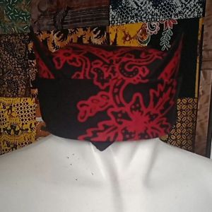 udeng merah hitam. udeng osing. udeng gajah oling. udeng banyuwangi