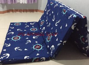 4Inch Thick Trifold Foam Cover with Zipper ( Random Designs ) COVER nang foam