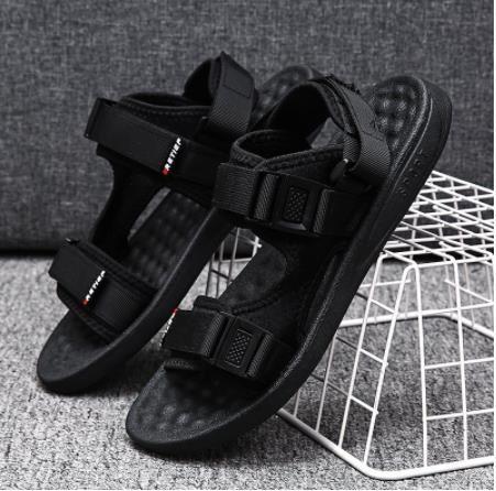 Fashion%20men%20and%20women%20sandals%20for%20%20two%20straps%20Korean%20Style%20summer%20breathable%20beach%20sandal%20black%20rubber%20shoes%20size%2036-45%20-%20Image%203