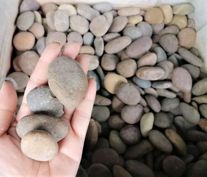 หินแม่น้ำสีน้ำตาลสนิม เบอร์ 1 สำหรับตกแต่งตู้ปลาและงาน DIY