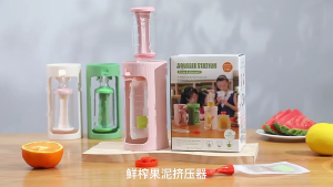 Baby Puree Maker With 118ml Storage Bags Grade Squeeze Feeder Manual Operation Easy Cleaning For Travel