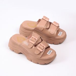 DM SHOES - SANDAL FLIP FLOP WEDGES WANITA SLIP ON MOTIF GESPER SOL 5 CM CASUAL SENDAL TERBARU FS 284
