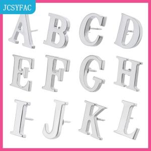 JCSYFAC Chất Lượng Cao Cổ Điển Phong Cách Bạc Thư A-Z Kim Loại Trâm Phụ Nữ Người Đàn Ông Của Ve Áo Pin Của Phụ Nữ Hat Khăn Ba Lô Huy Hiệu Đồ Trang Sức