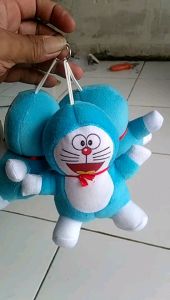Boneka Gantungan Tempel Kaca Doraemon Per 5 Pcs