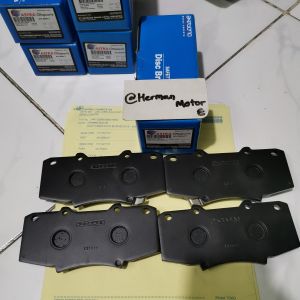 Kampas rem depan Brake Pad Akebono Original AN-559WKT Toyota Fortuner Gen2 2012-2015 VNT - Hilux VIGO 4WD 2008-2014 (1set sepasang kiri&kanan)