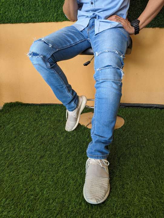 SELUAR JEANS KOYAK UNIQLO SLIM FIT KAIN GETAH MEMERI RIPPED