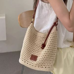 Artisan Raffia Shoulder Bag - Summer Vacation Essentials