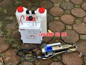 Máy xịt thuốc dạng khói máy phun khói diệt sâu bọ côn trùng PK88