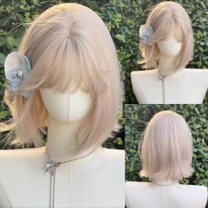 KINTHAZER โลลิต้า วิกผมคอสเพลย์อะนิเมะสีบลอนด์ การต่อผม แบบตรง ผมสั้นโบโบ้ เท็จปลอมปลอม ธรรมชาติตามธรรมชาติ วิกผมสังเคราะห์ผมม้า สำหรับผู้หญิง