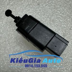 Công tắc đèn phanh Daewoo Gentra 2005-2009 95368628 Chính hãng