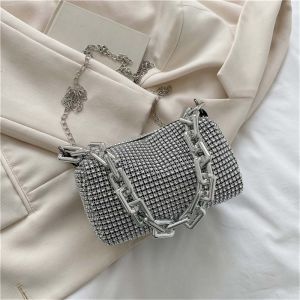 QNQN 【COD】ผู้หญิงใหม่กระเป๋าเพชรตกแต่งเดี่ยวกระเป๋าสะพายโซ่ไหล่แฟชั่นกระเป๋าถือ