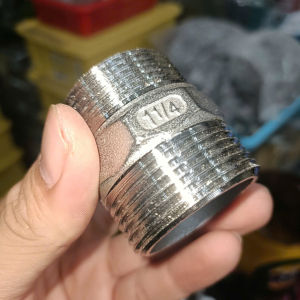 Kép Inox 304 (Phi 42) Nối 2 Đầu Ren Ngoài 1 1/4 Inch Phụ Kiện Đường Ống Nước Cao Cấp