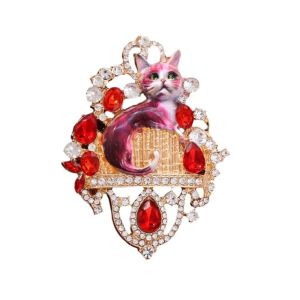 RUUANY Exquisite Cat Brooch Metal Vintage Enamel Cat Lapel Pin Delicate Light Luxury Jewelry Accessories Gifts