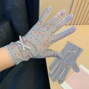 COVIEEZB 1 Pair Thoáng khí Găng tay chống nắng Silicone chống trượt Khô Nhanh Găng tay lái xe mùa hè Hàng ngày In họa tiết hoa Găng tay lưới ren Phụ nữ