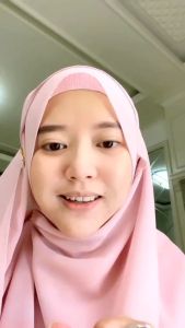 Lip Mousse SR12 – Lipstik Matte Tahan Lama dengan Pelembap Alami Warna Intens untuk Bibir Lembut