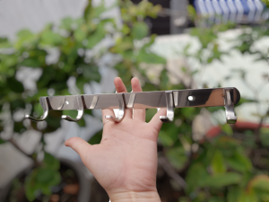 Móc treo quần áo dẹp 5 thanh móc (1-5) 201 dày 4ly inox chắc chắn kèm ốc vít